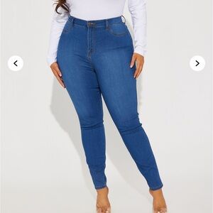 Women's Blue High-Waisted Jeans